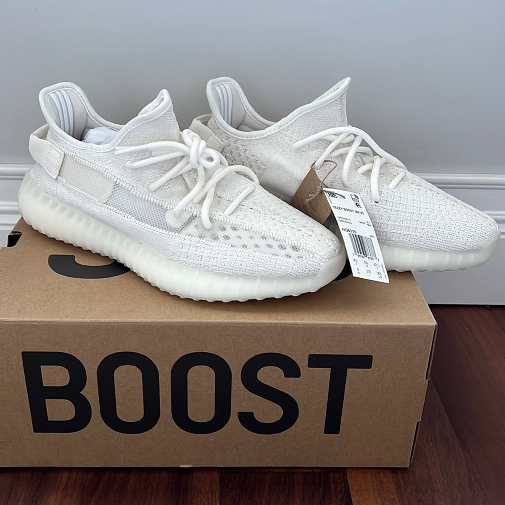 Yeezy v2 350 Bone